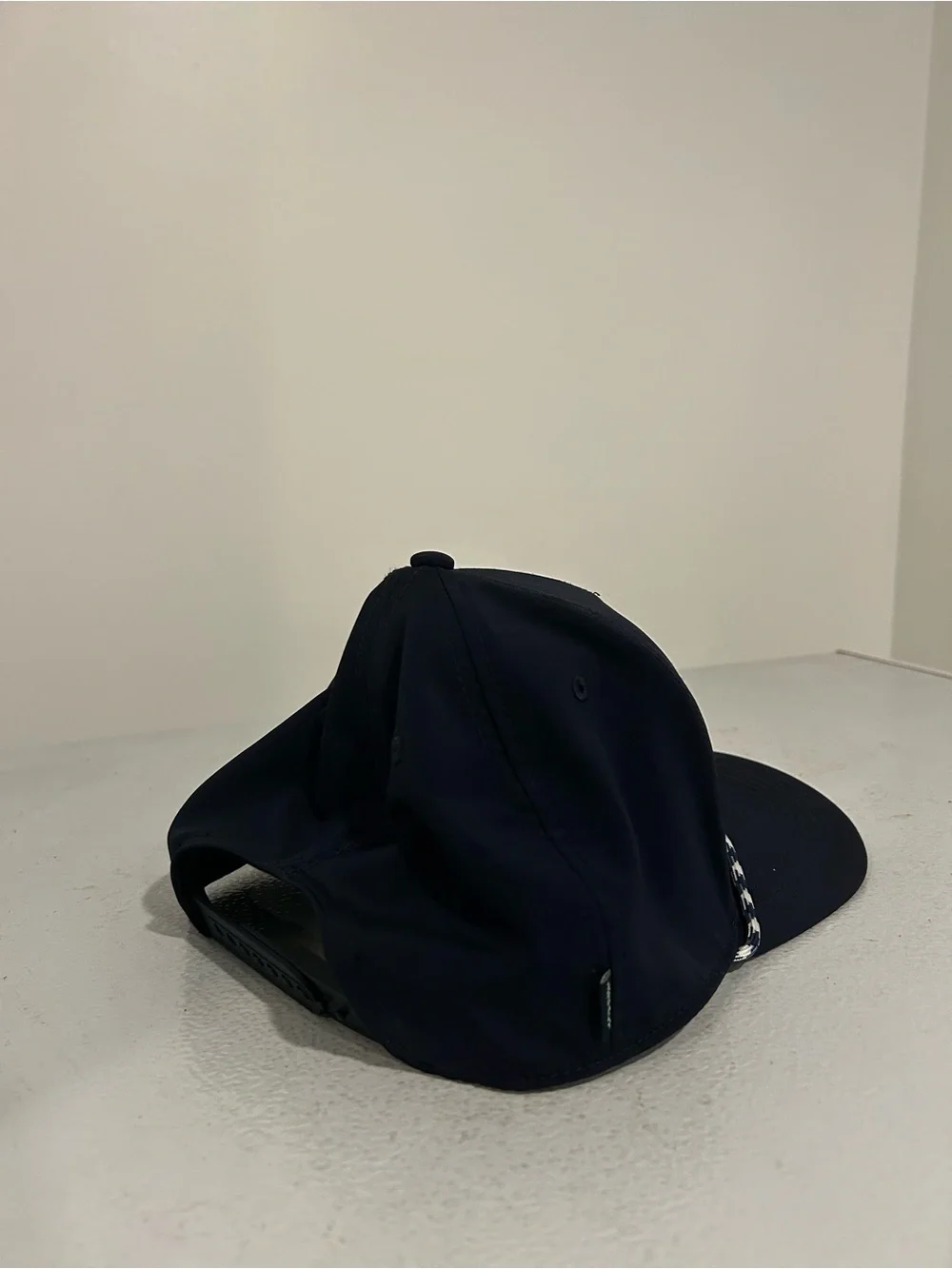 University of Connecticut Husky Golf Rope Hat Blue